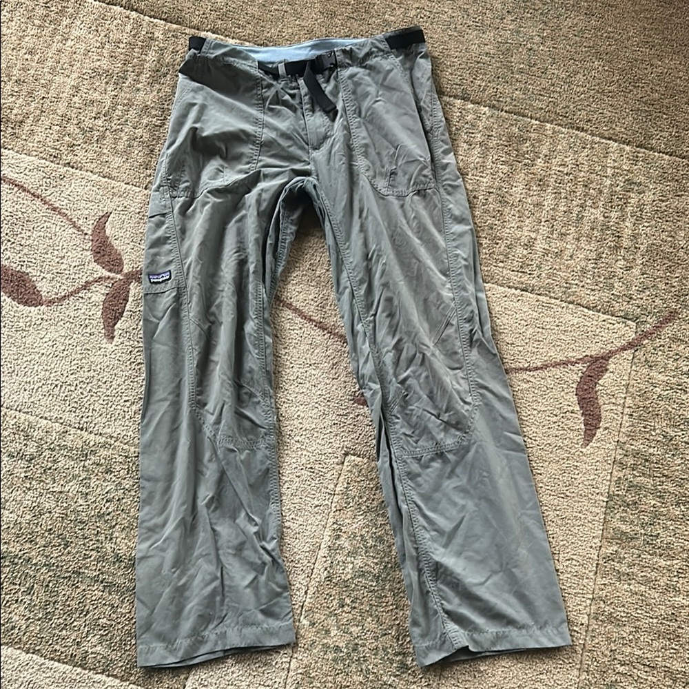 Patagonia Woman’s Gray Pants
